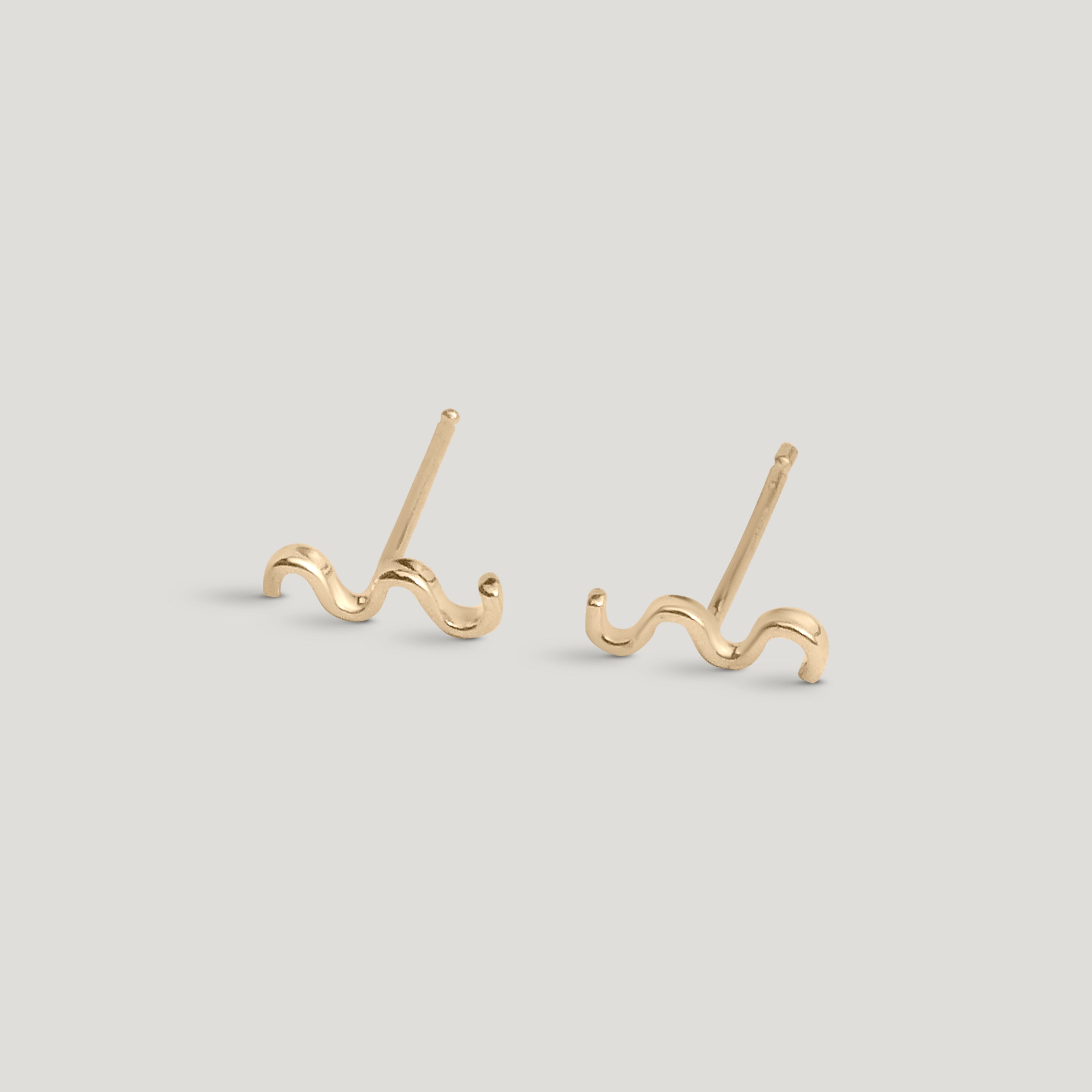 Breeze Stud Earring - Gold