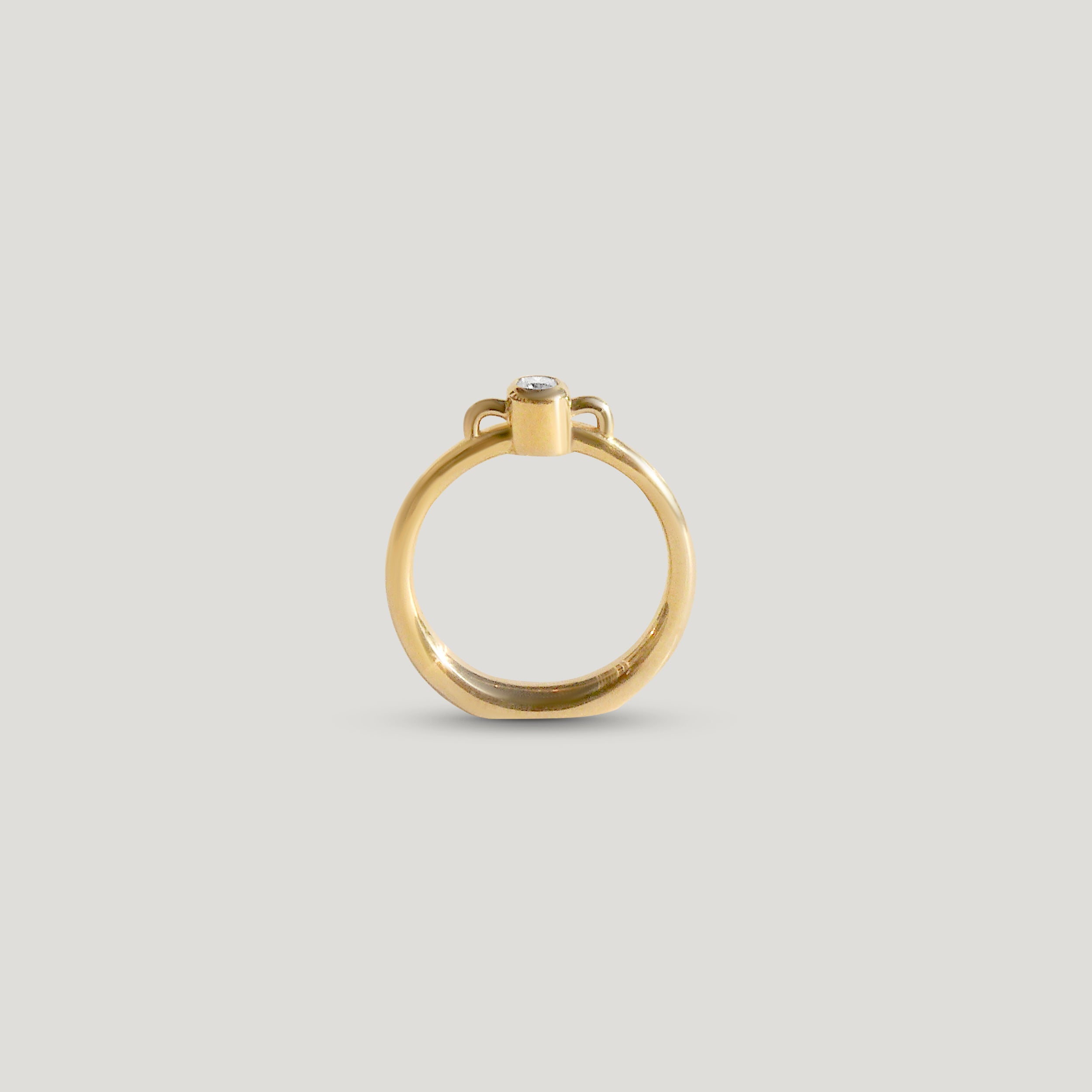 Made Line Jewelry | Diamond Vessel Ring No. 2 - Gold