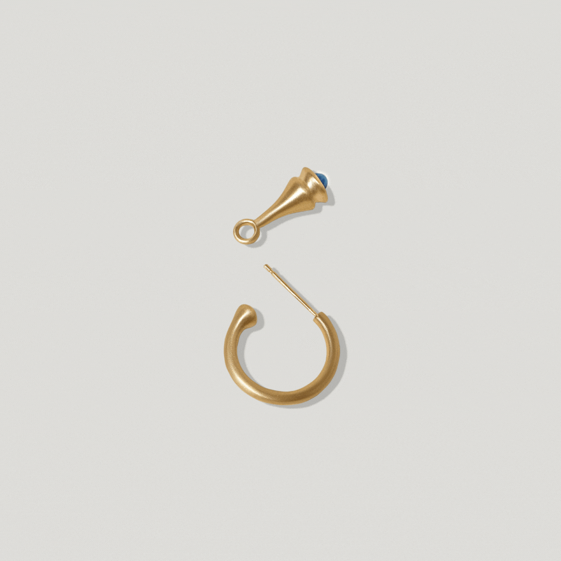 Blue Sapphire Pendulum Charm No.1 Hoop Earring Gold