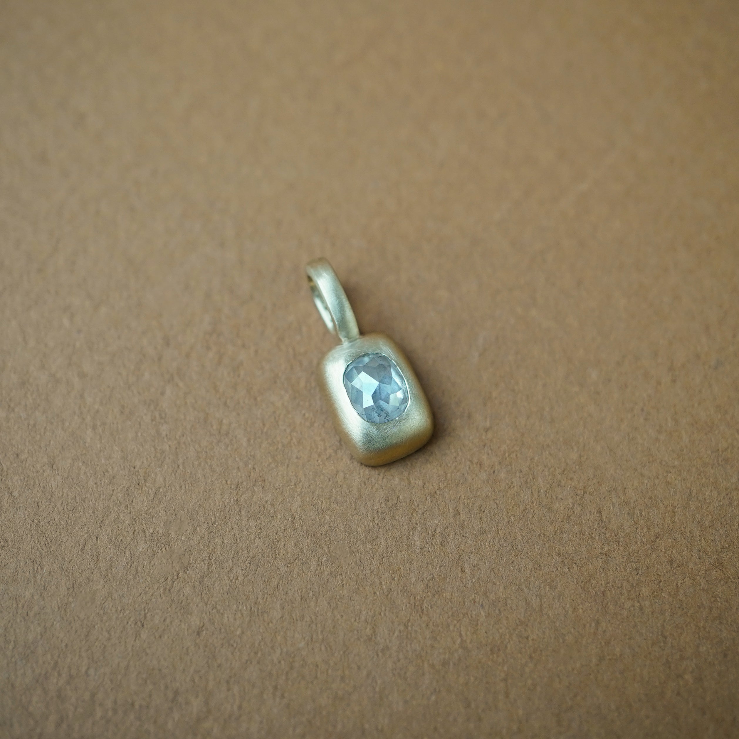 Cushion Diamond Vertical Trove Charm - Gold