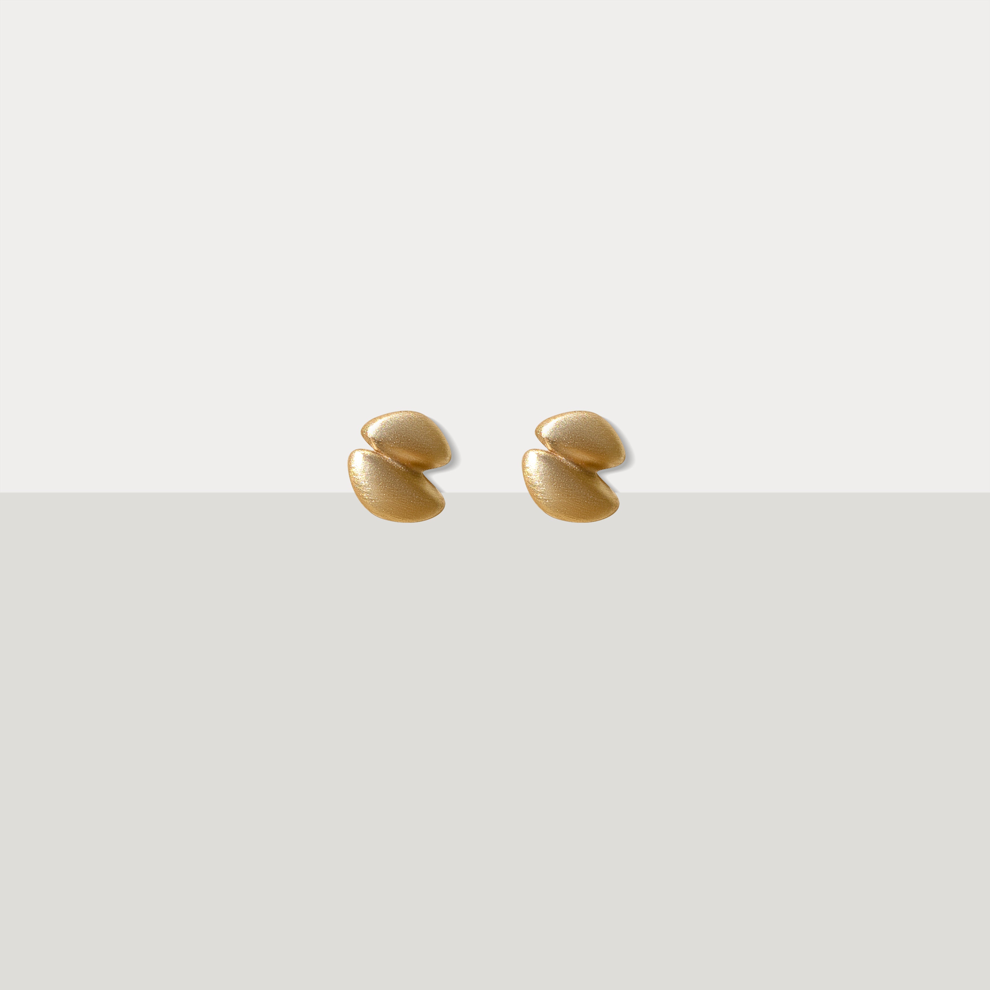 Fold Stud Earring - Gold
