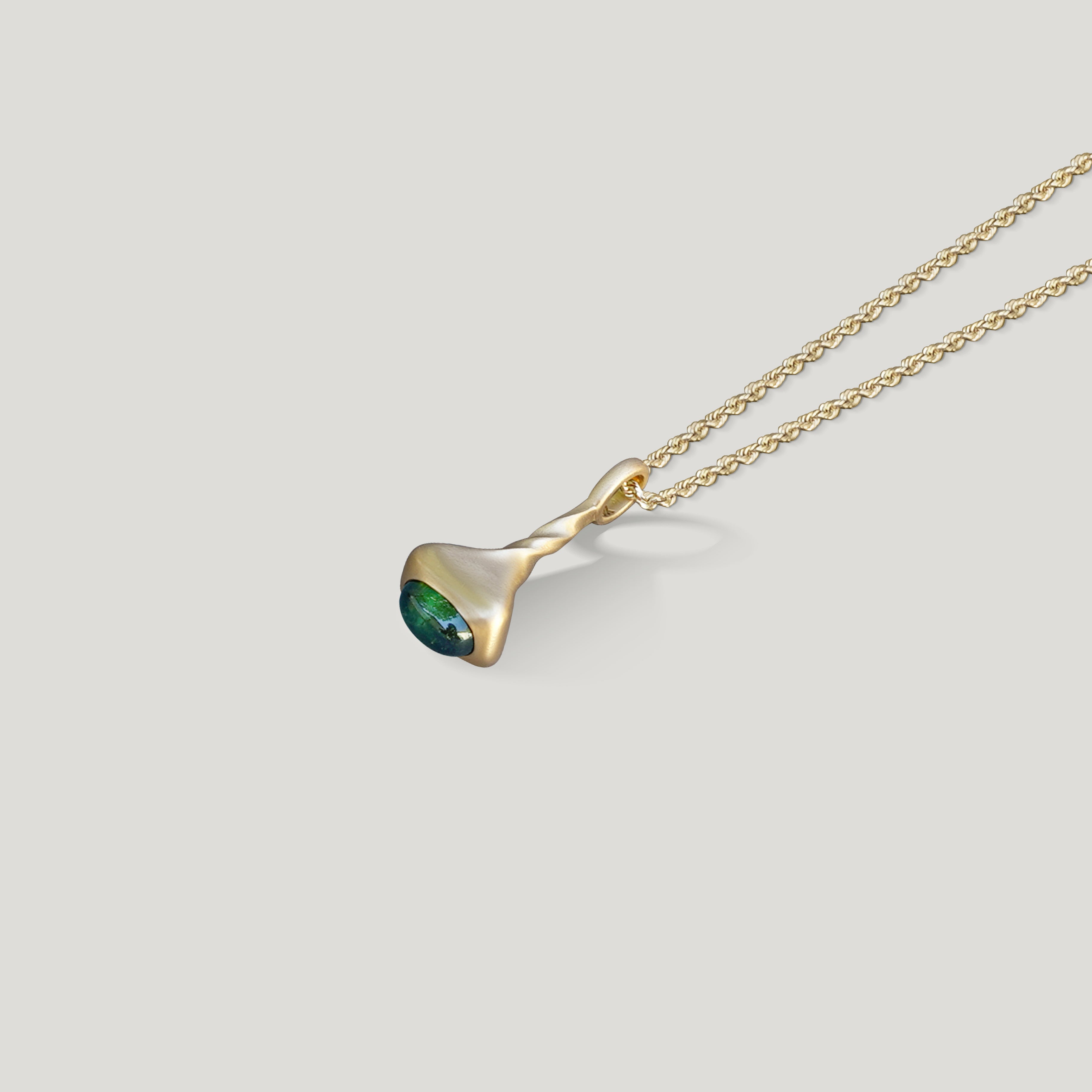 Okay Fine Gold Pendulum No.7 Green Tourmaline