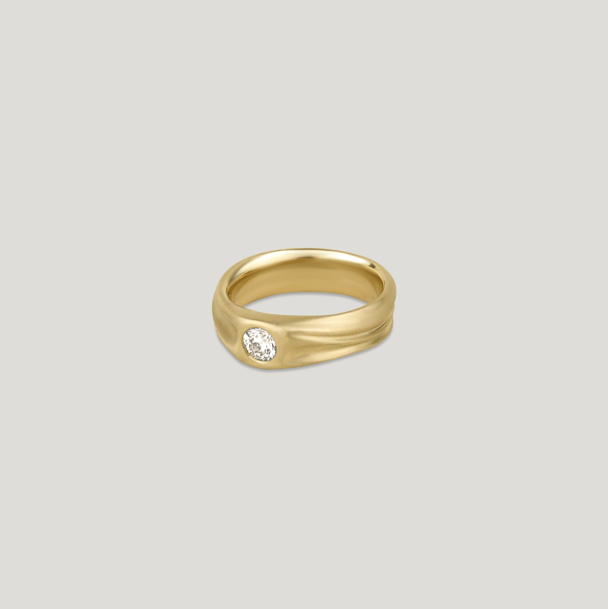 OldEuropeanDiamondDuneRingLeft-Gold