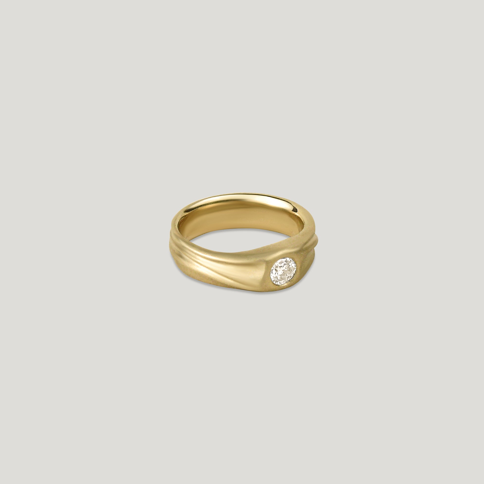 OldEuropeanDiamondDuneRingRight-Gold-Gold