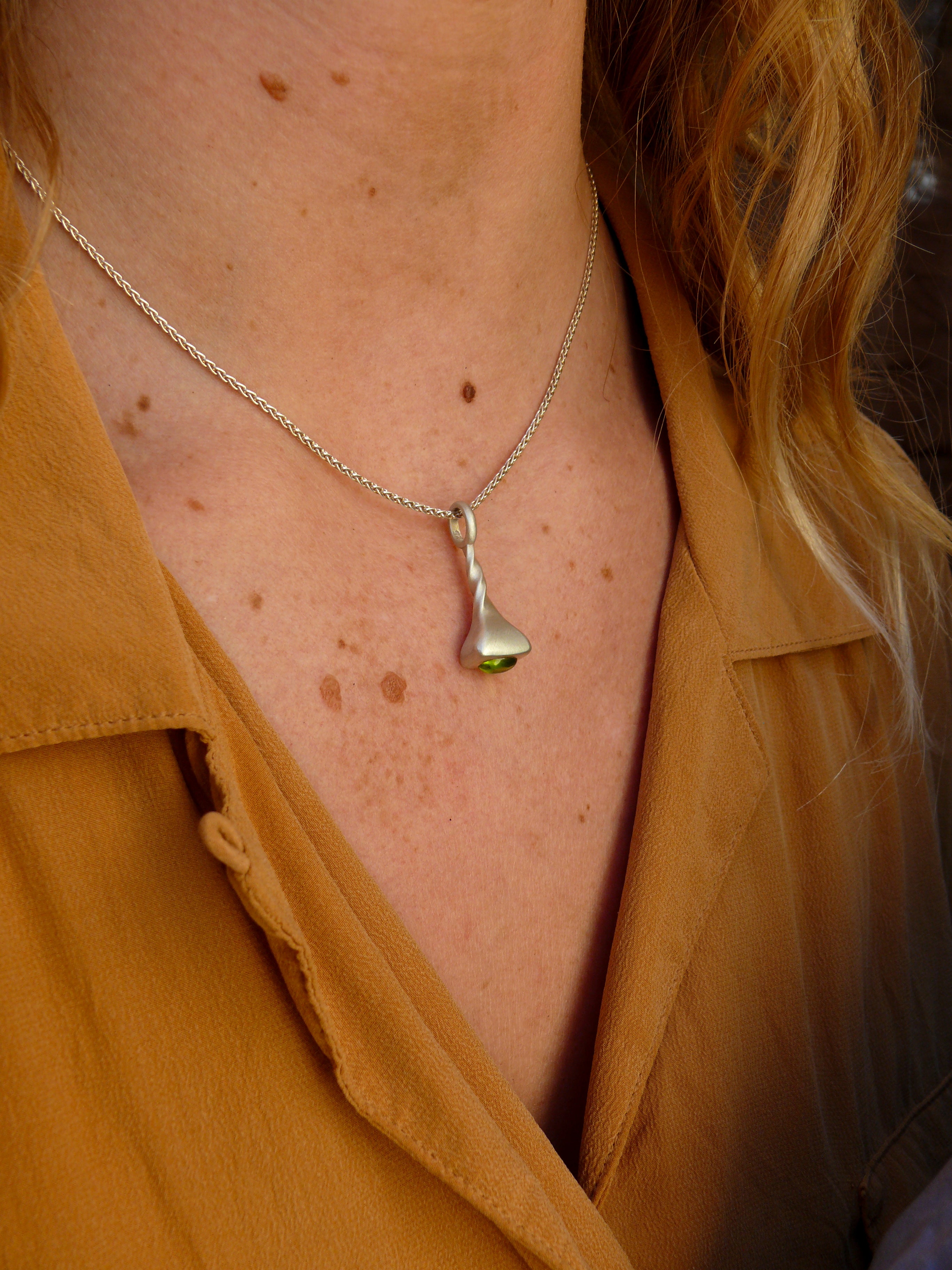 Peridot-Pendulum-Charm-No.7-Silver-on-model