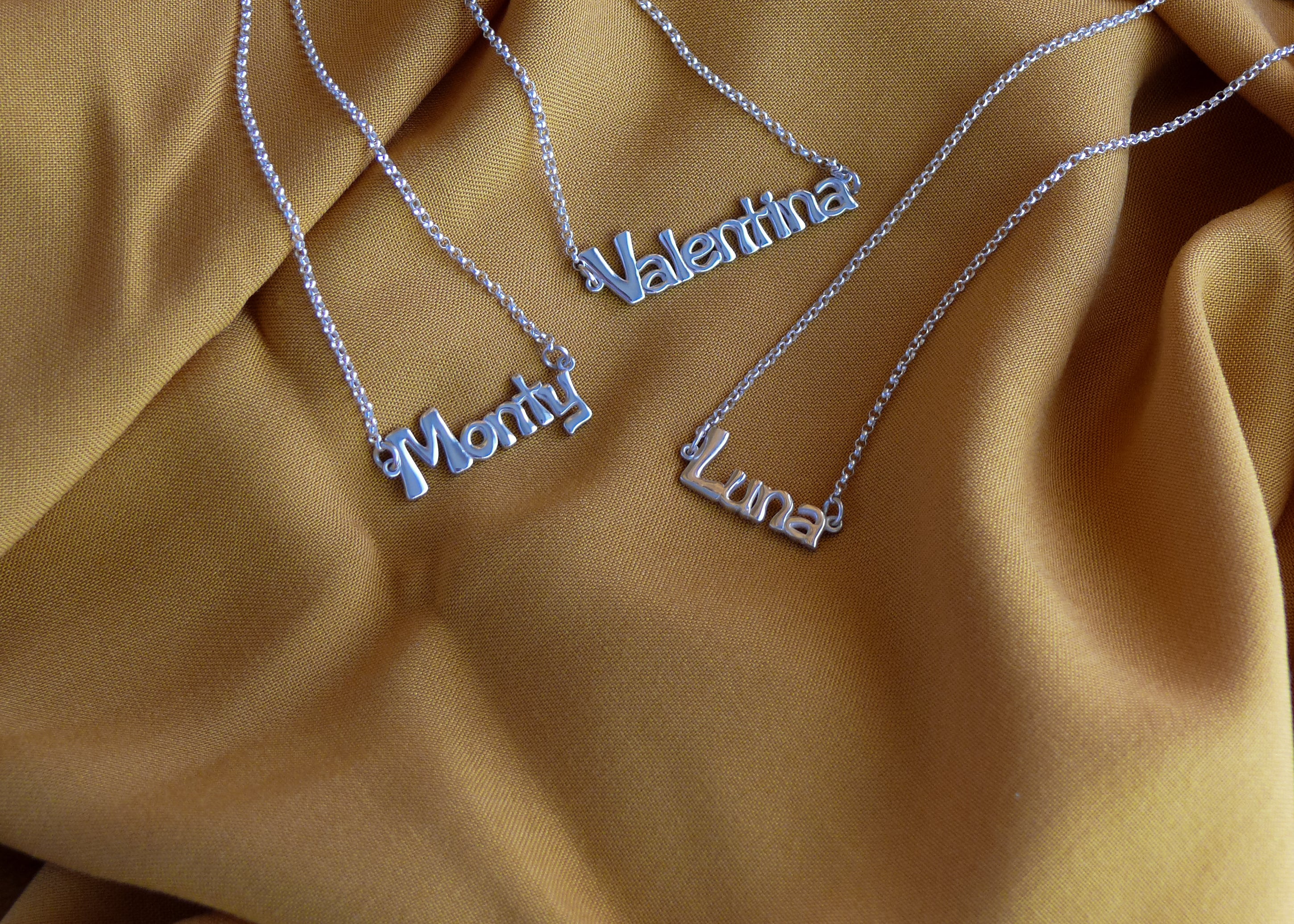 Personalized Nameplate Necklaces 