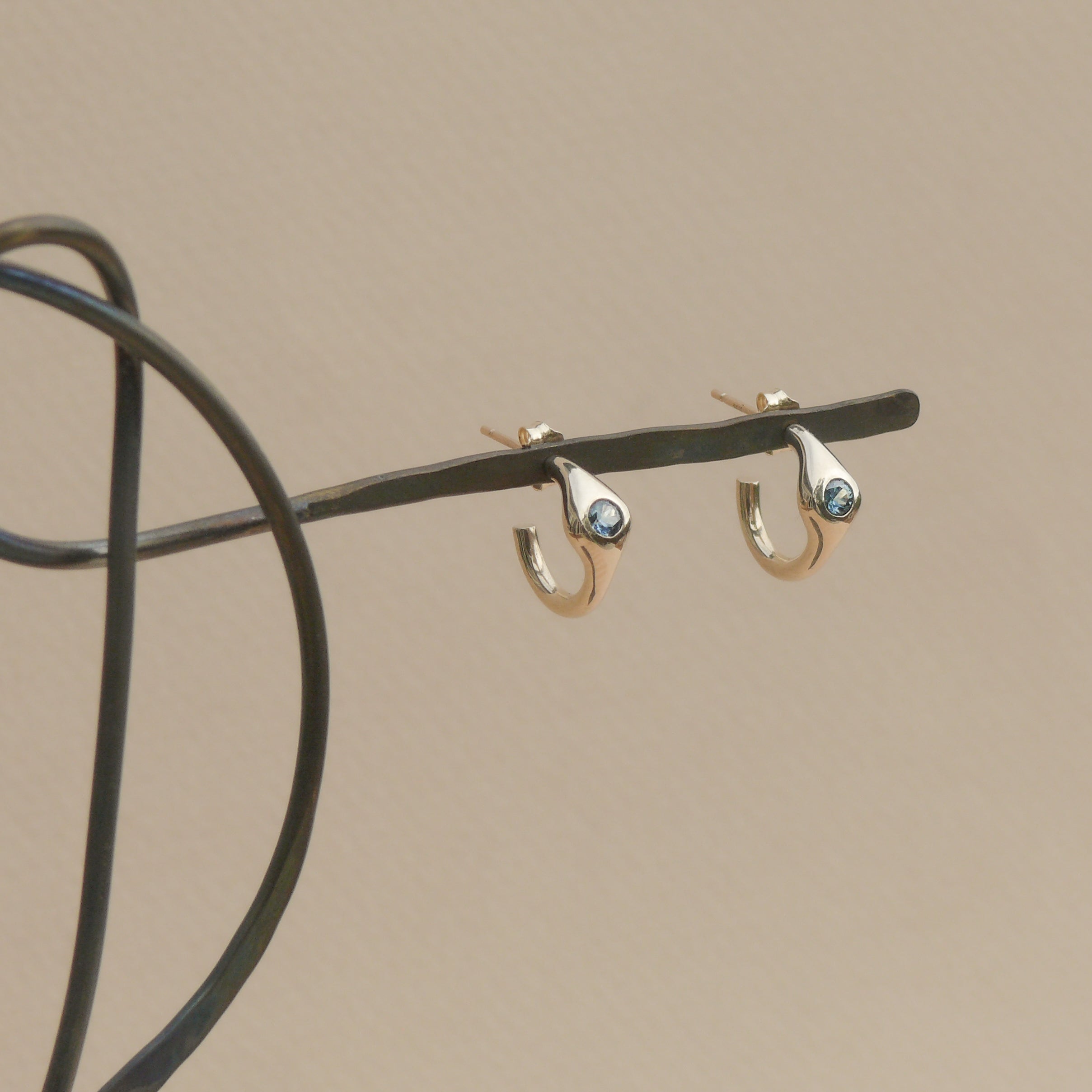 Gemstone Petite Signet Hoops - Gold and teal sapphire